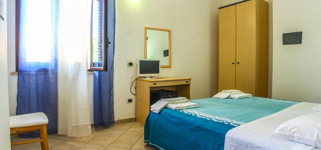 Lampedusa Hotel Szoba fotó