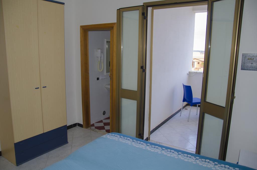 Lampedusa Hotel Szoba fotó