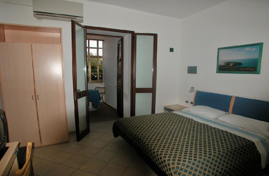 Lampedusa Hotel Szoba fotó